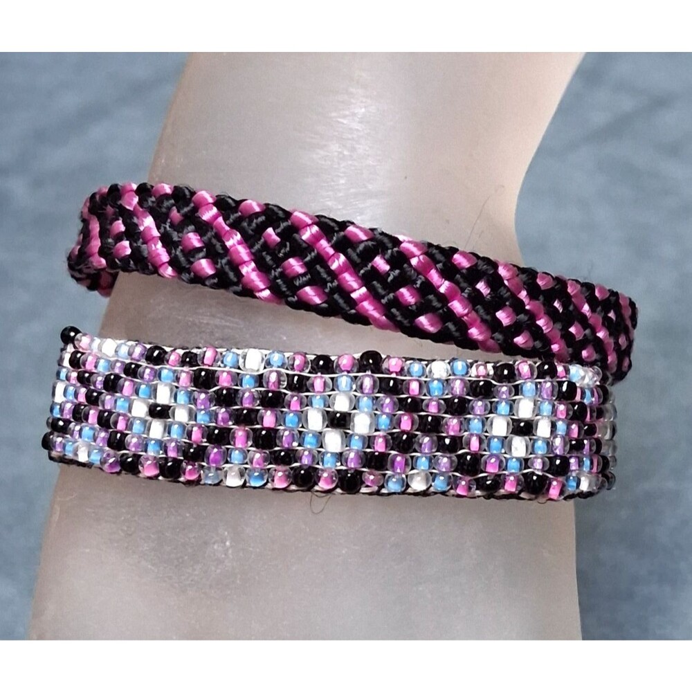 Gotcha Bracelets Pair Unisex Beaded Skater Surfer